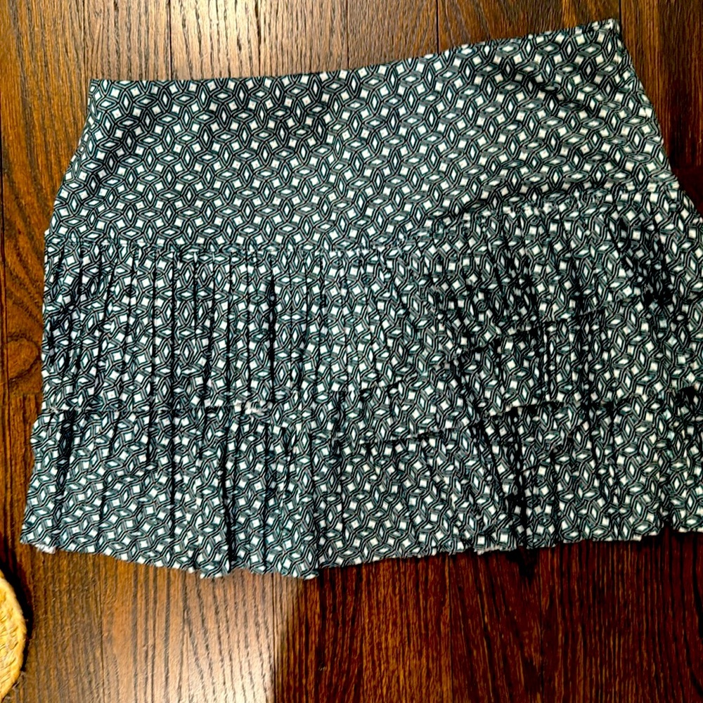 Lucky in Love tennis skirt size small